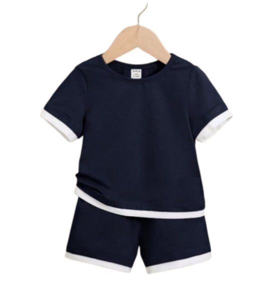 Kids contrast T-Shirt & Shorts Set